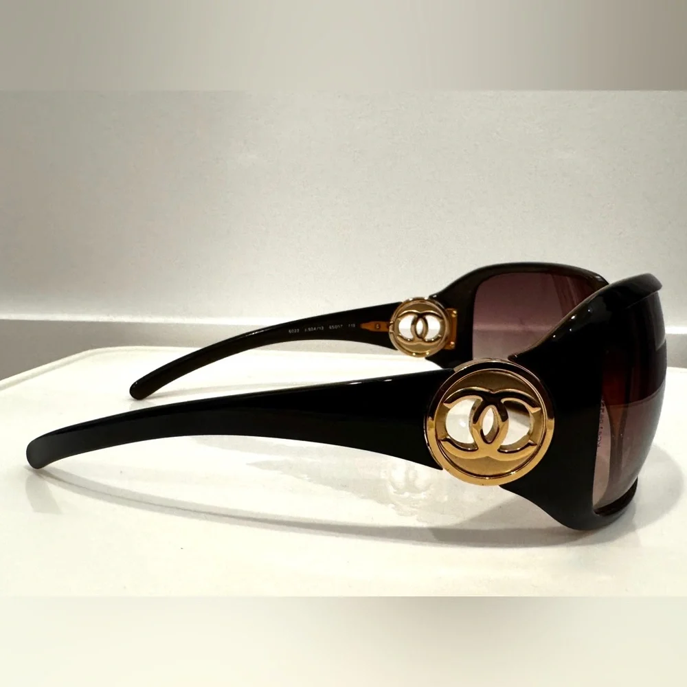 Chanel 6023 9934/13 Sunglasses, Dark Brown w/Gold CC Logo, gradient lenses, Case - Picture 4 of 9
